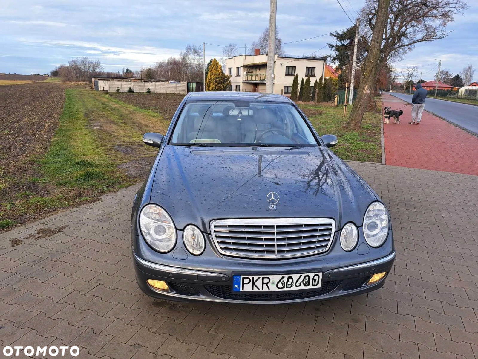 Mercedes-Benz Klasa E - 2