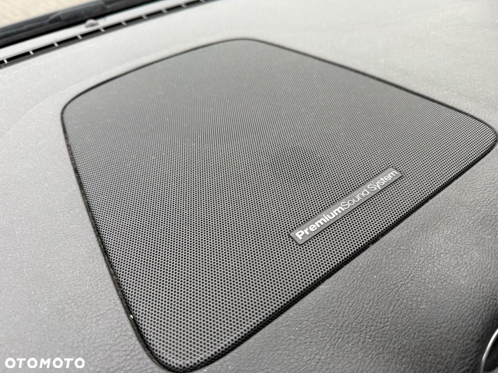 Ford S-Max 2.0 TDCi DPF Titanium - 24