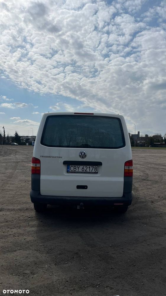 Volkswagen Transporter - 4