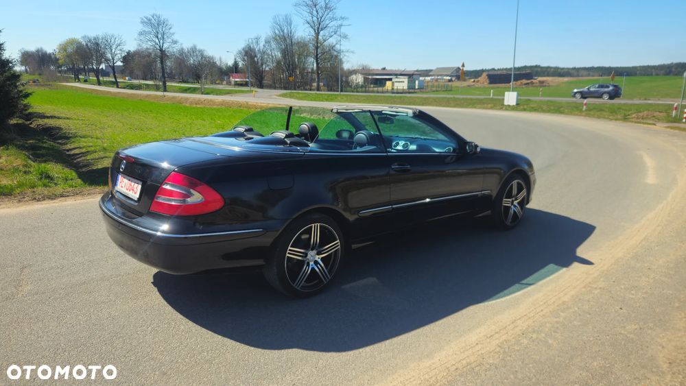 Mercedes-Benz CLK 320 - 3