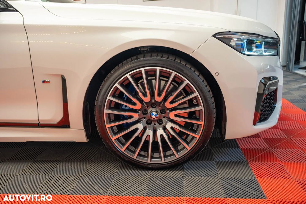 BMW Seria 7 730d xDrive MHEV - 6