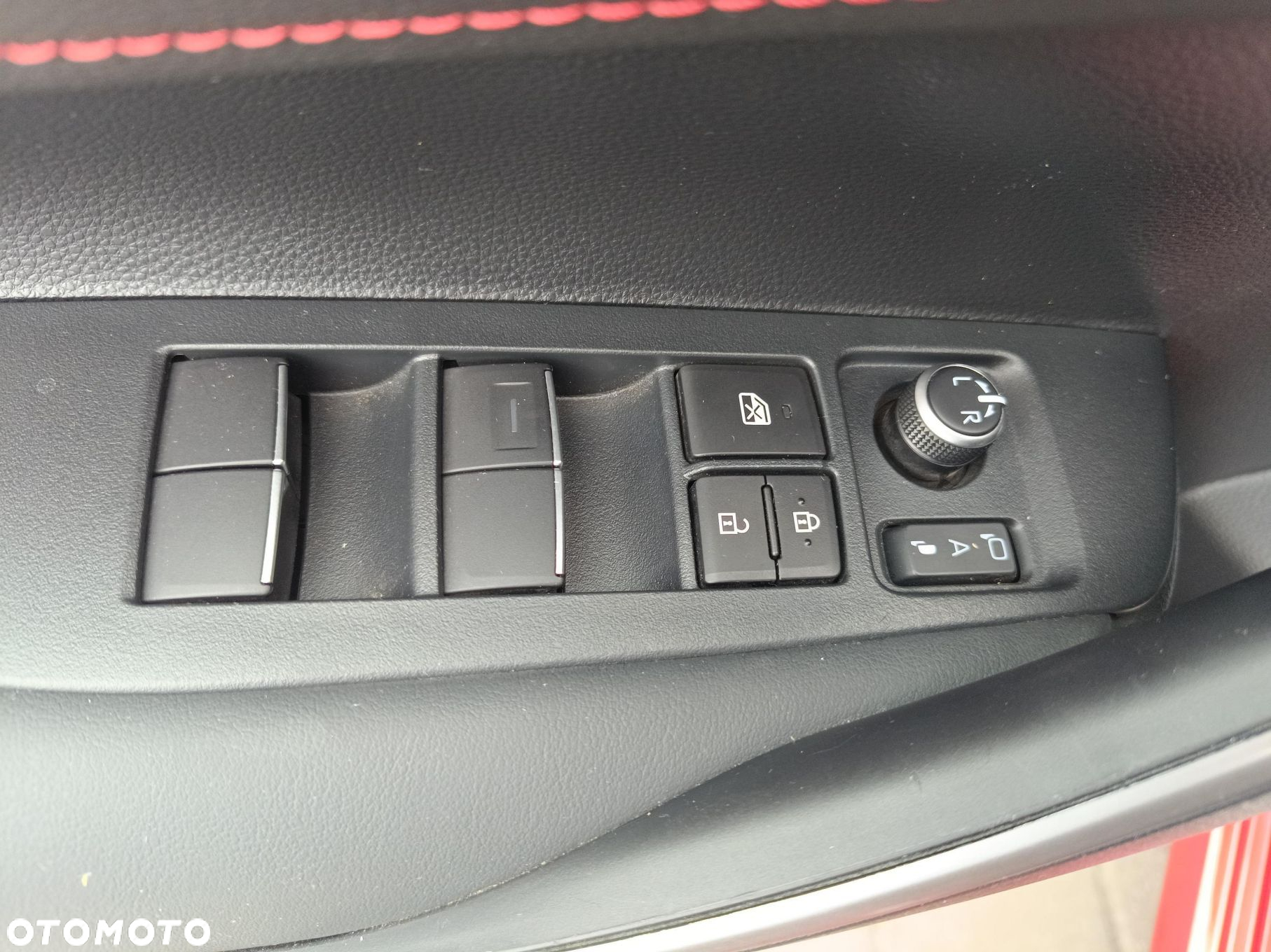 Toyota Corolla 1.8 Hybrid GR Sport - 17