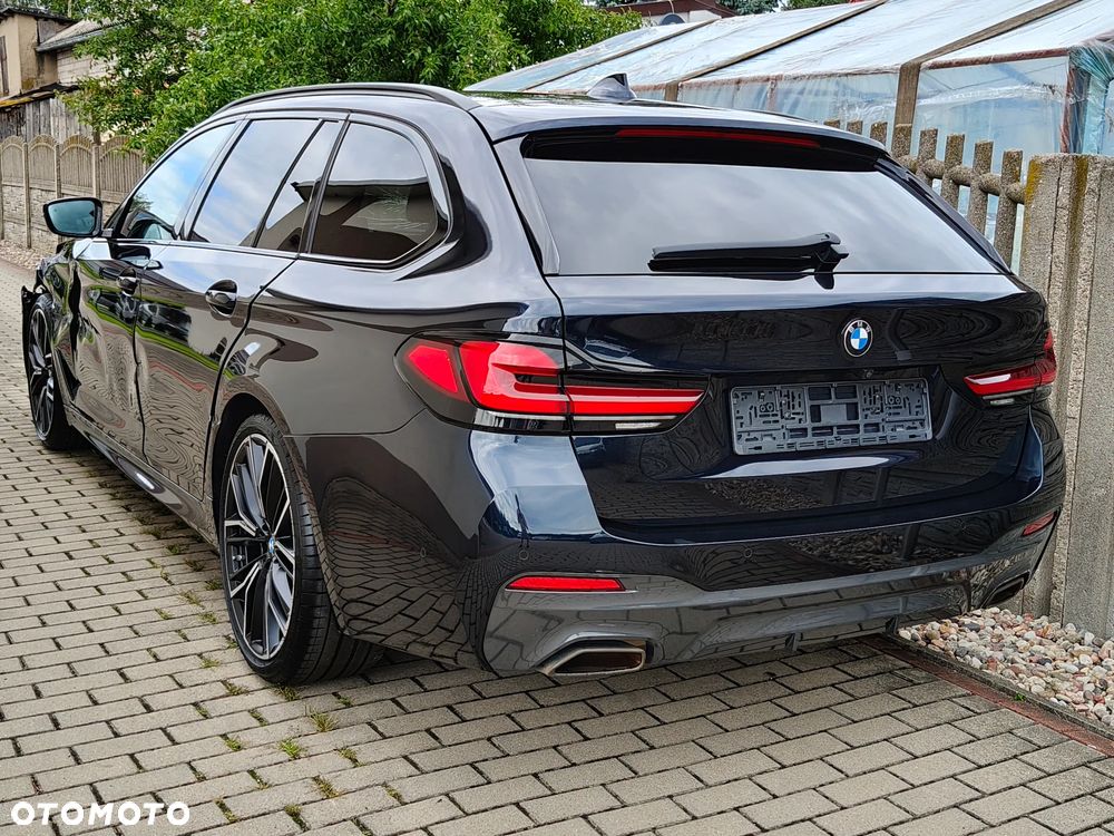 BMW Seria 5 540i xDrive mHEV M Sport sport - 16