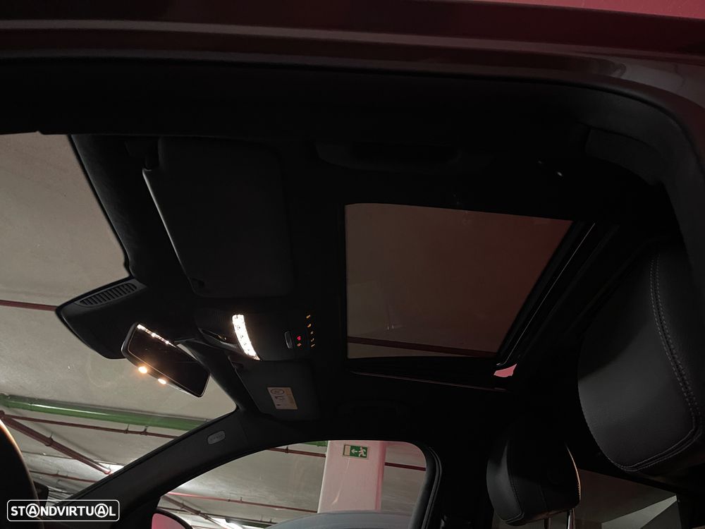 Mercedes-Benz GLC 300 - 30