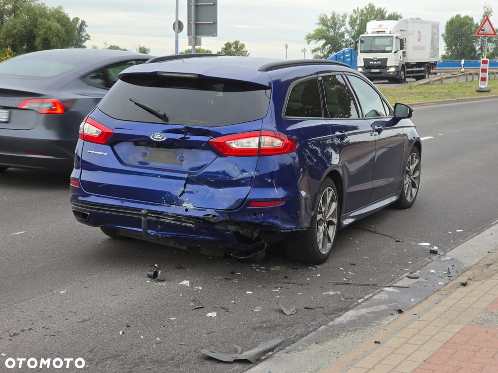 Ford Mondeo - 4