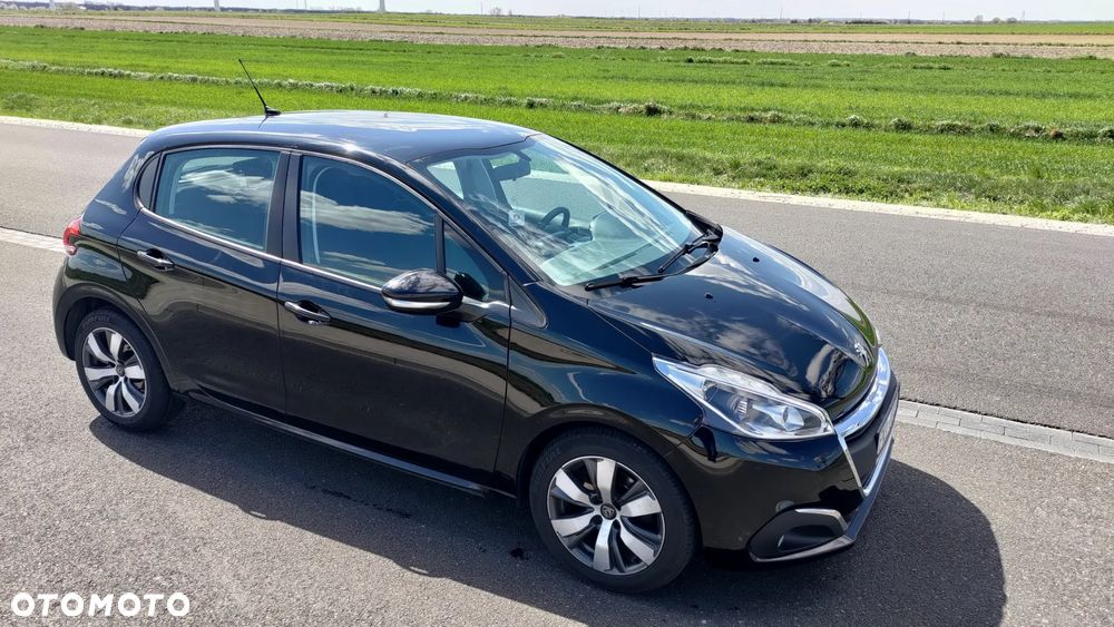 Peugeot 208 BlueHDi 100 Active Pack - 16