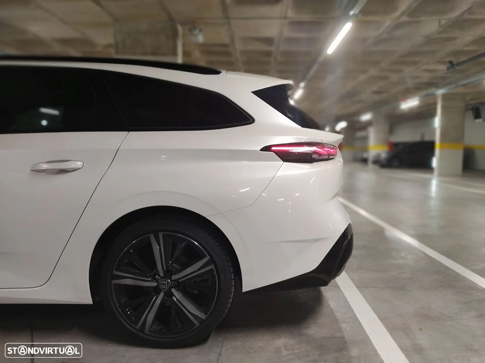 Peugeot 308 SW 1.5 BlueHDi GT EAT8 - 12