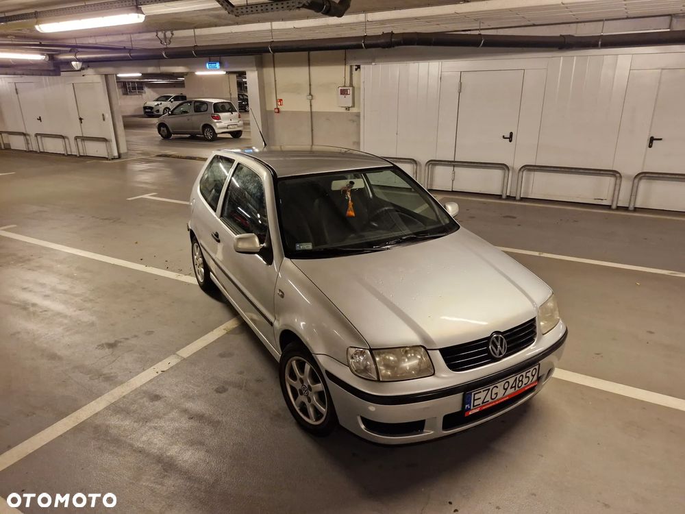 Volkswagen Polo 1.4 Comfortline - 7