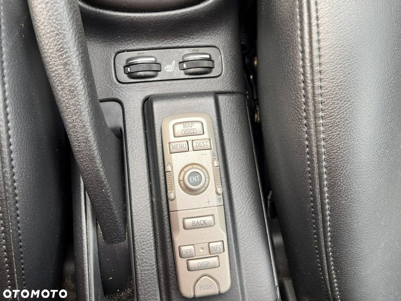 Toyota Avensis - 20