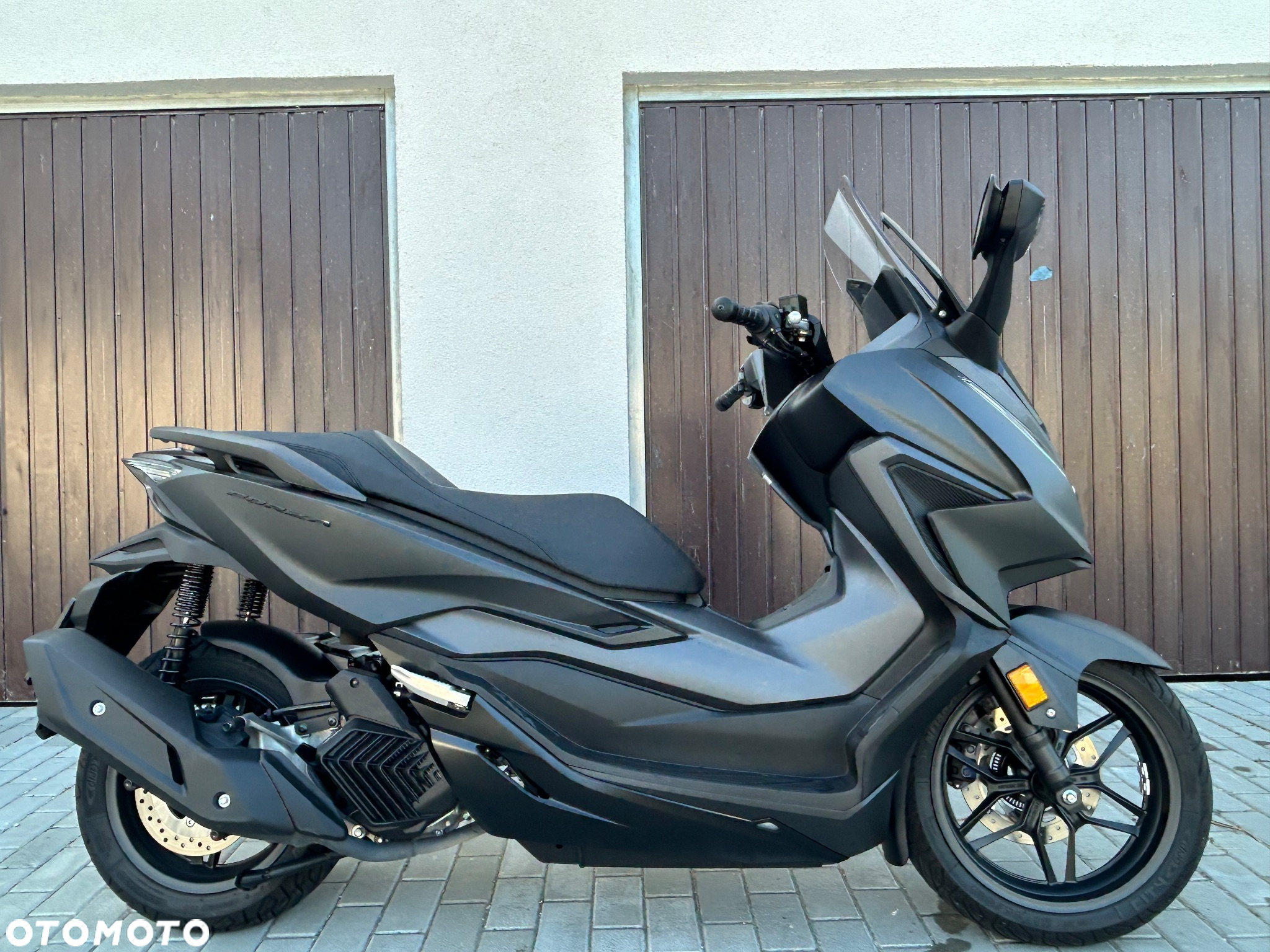 Honda NSS - 4