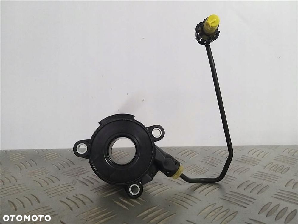 Wysprzęglik siłownik sprzęgła Opel Astra III H 2004-2013 55502352 NOWY - 3