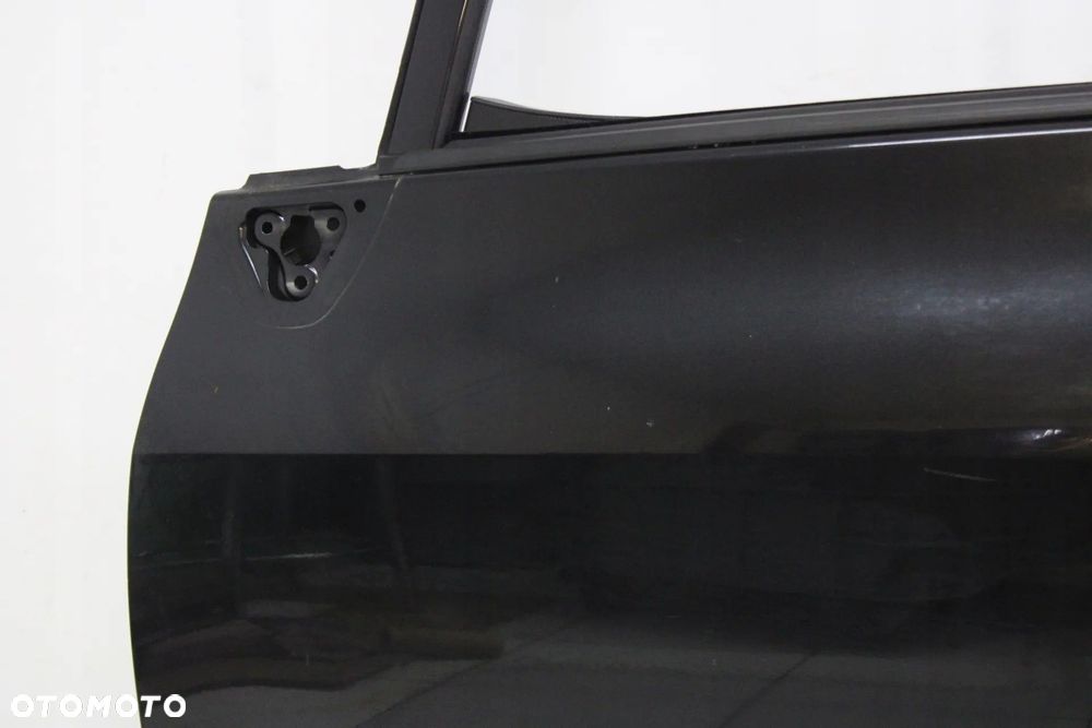 TOYOTA AURIS 3D 06R- DRZWI LEWE PRZEDNIE LEWY PRZÓD 209 - 4