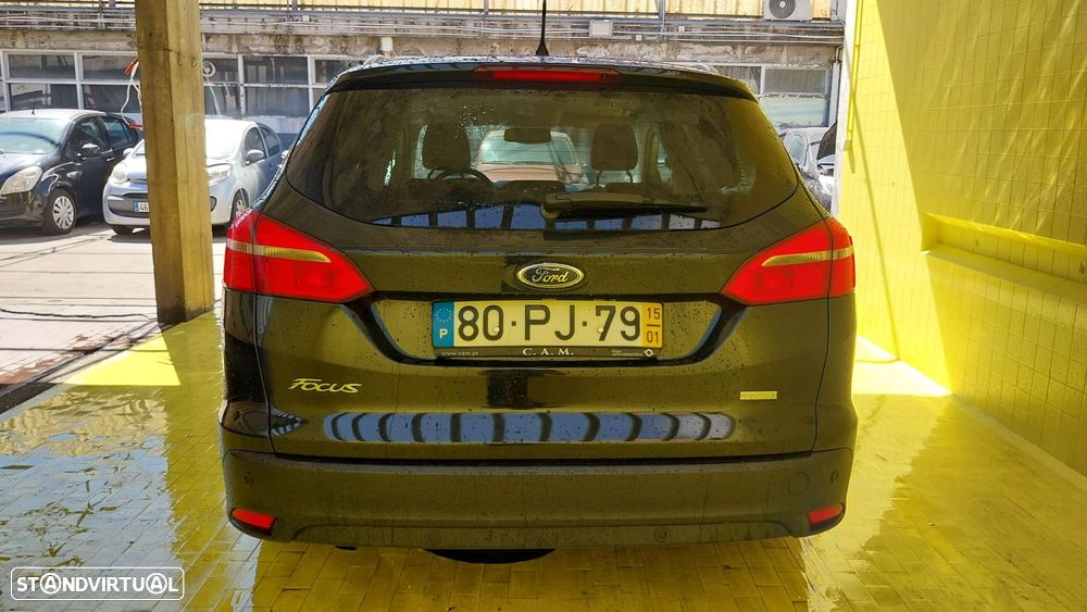 Ford Focus 1.0 SCTi Titanium - 22