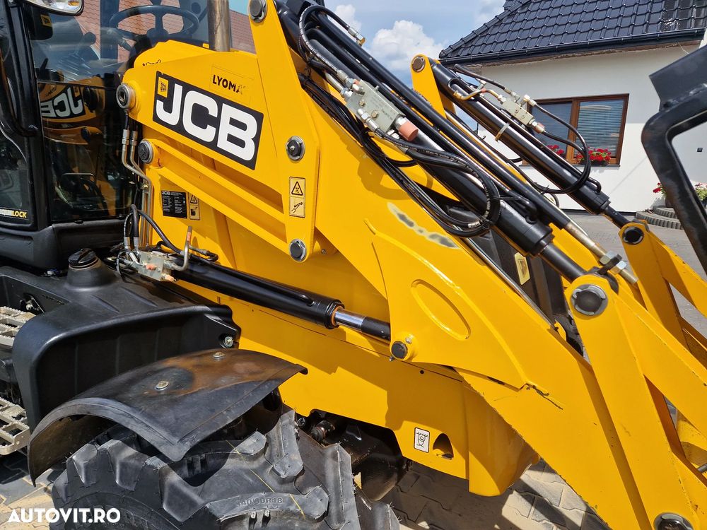 JCB 3cx - 23