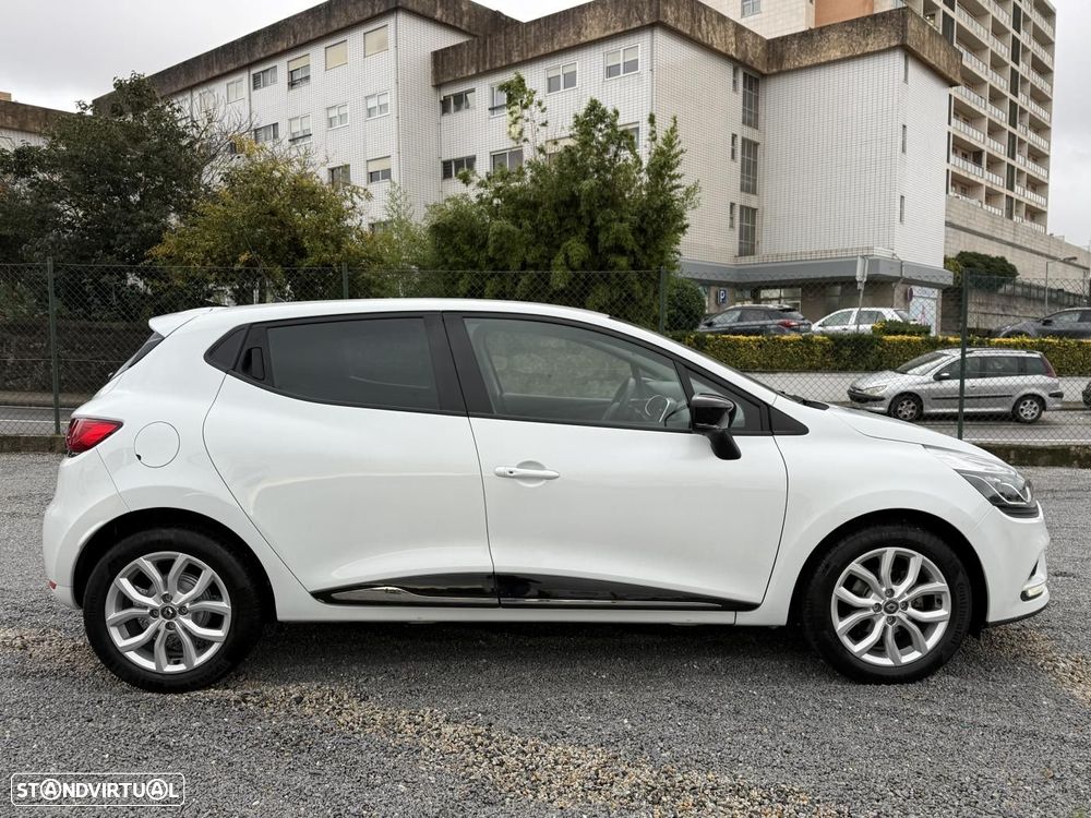 Renault Clio 0.9 TCE Limited - 9