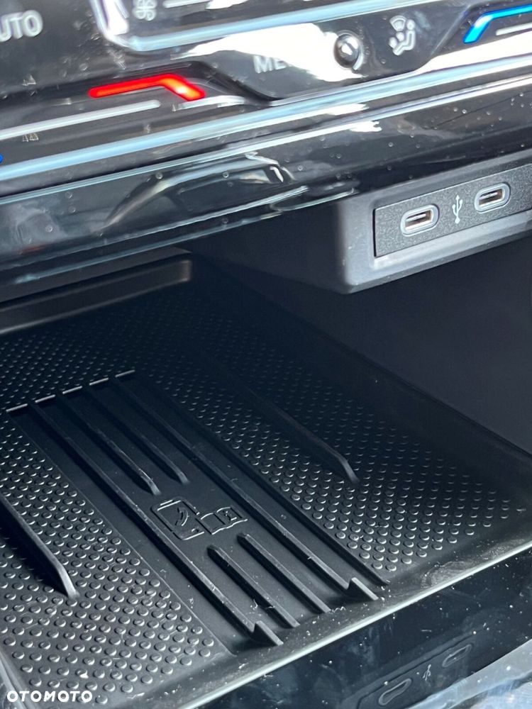 Volkswagen T-Cross - 11