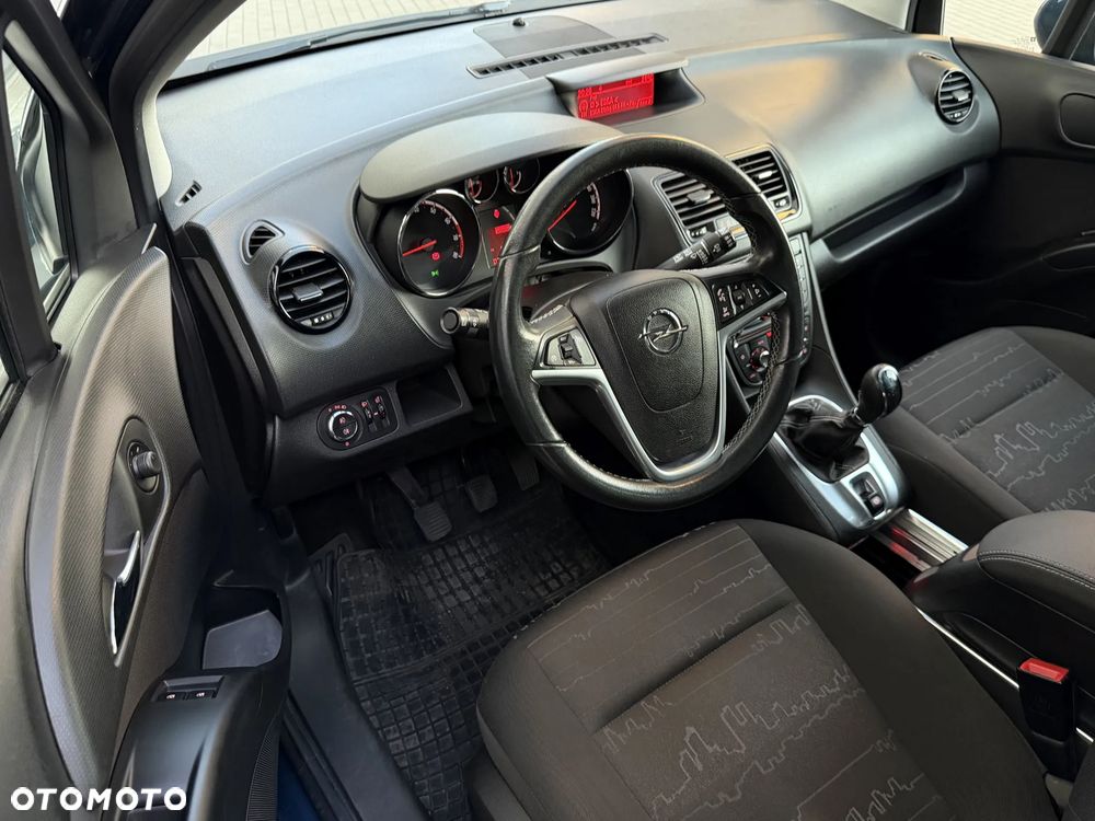 Opel Meriva - 23
