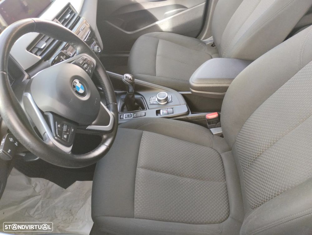 BMW X1 16 d sDrive Advantage - 8