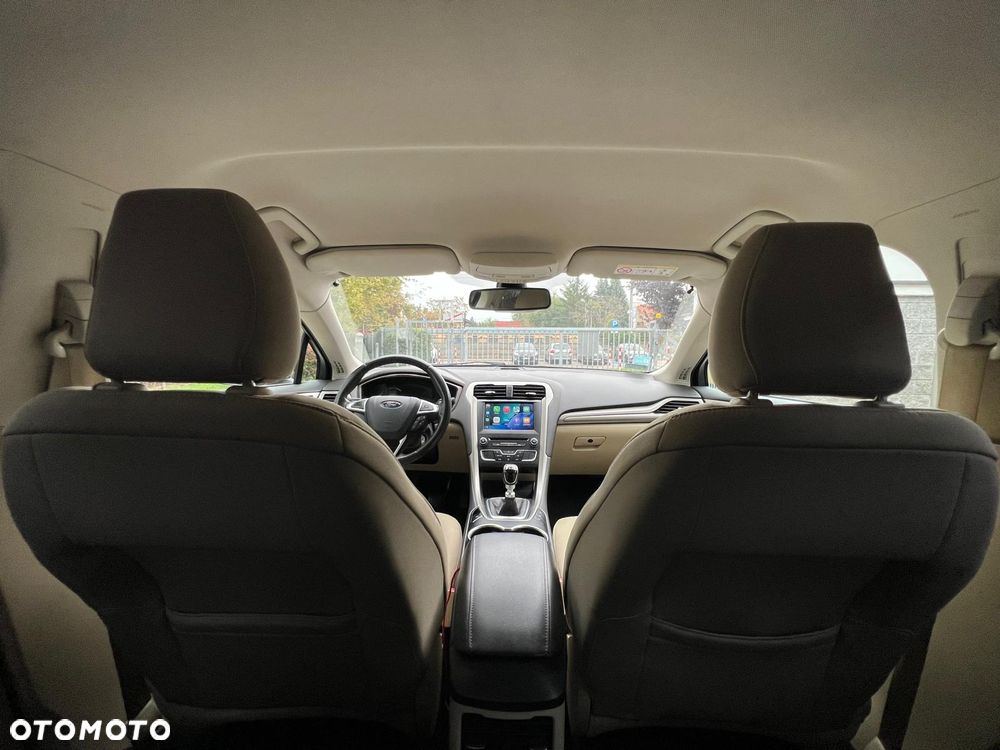 Ford Mondeo - 25