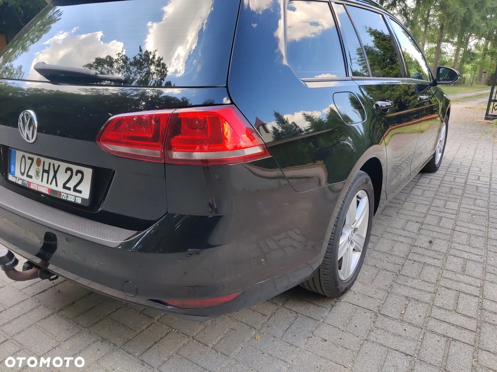 Volkswagen Golf Variant 1.6 TDI BlueMotion Technology DSG Comfortline - 12