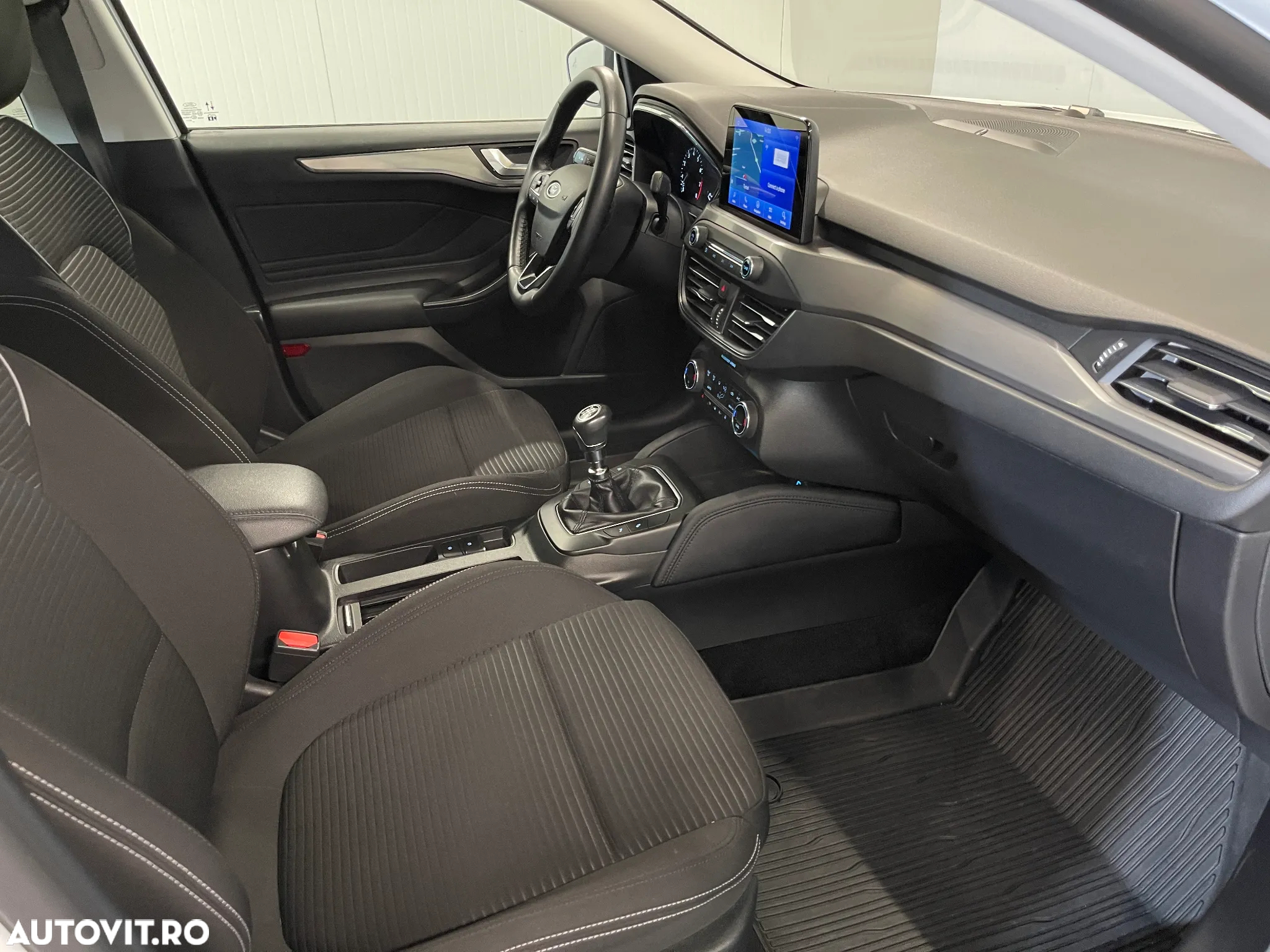 Ford Focus 1.0 EcoBoost Trend Edition - 10