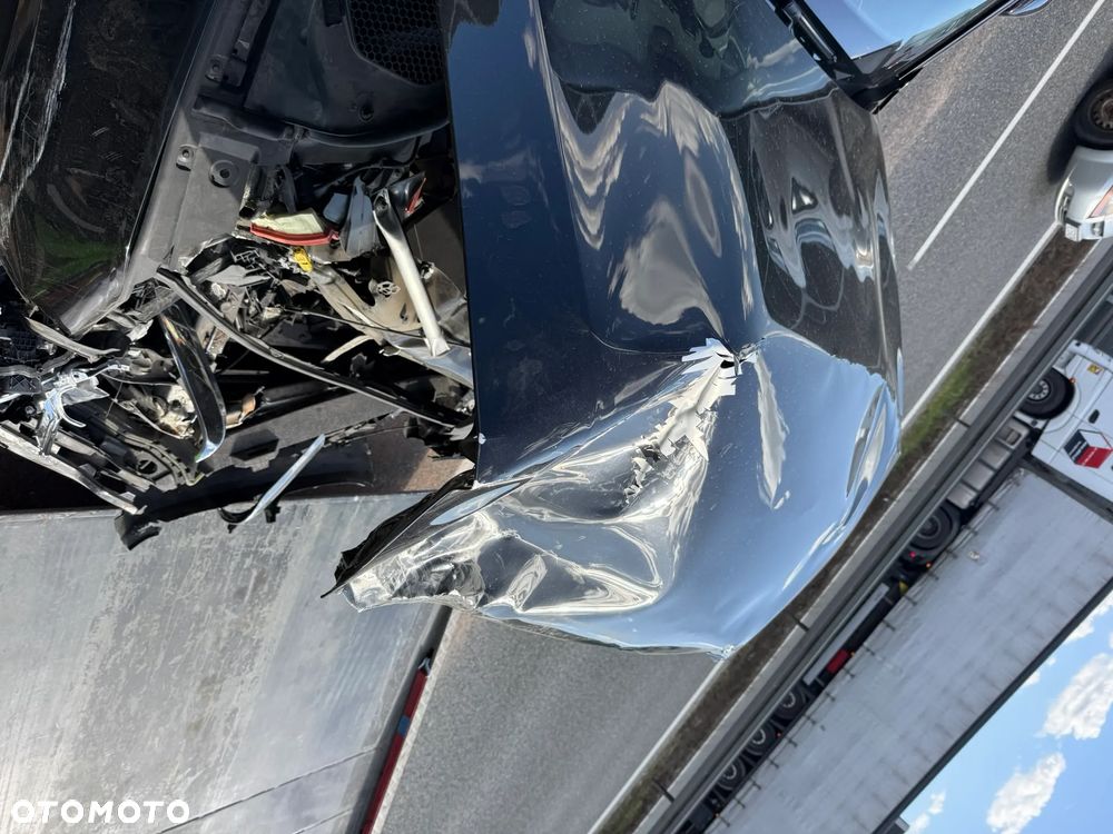 BMW Seria 5 520d xDrive Luxury Line sport - 9