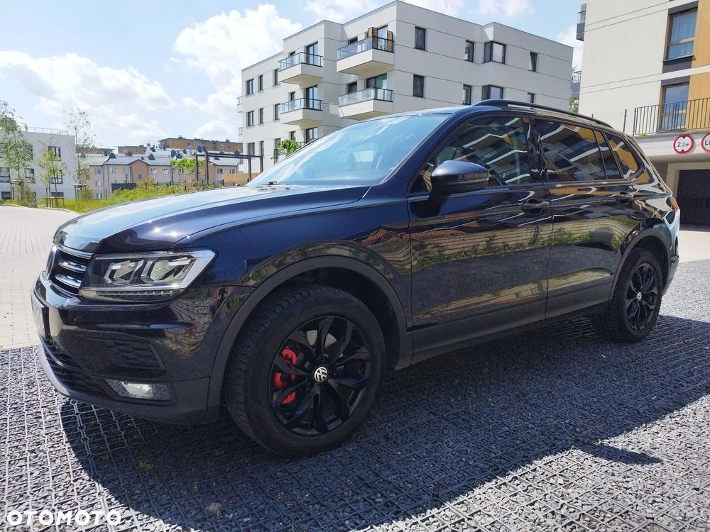 Volkswagen Tiguan - 11