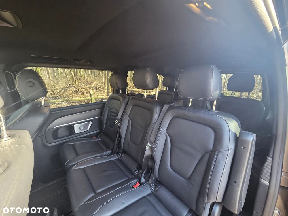 Mercedes-Benz Klasa V - 7