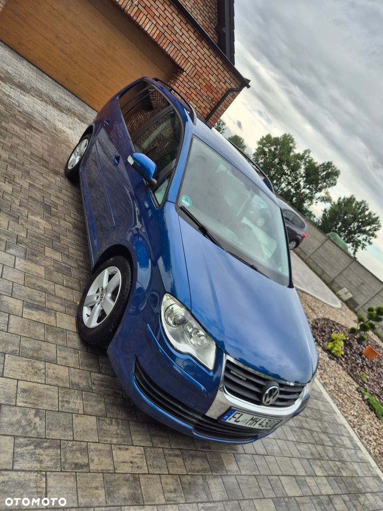 Volkswagen Touran 1.9 TDI DPF United - 12