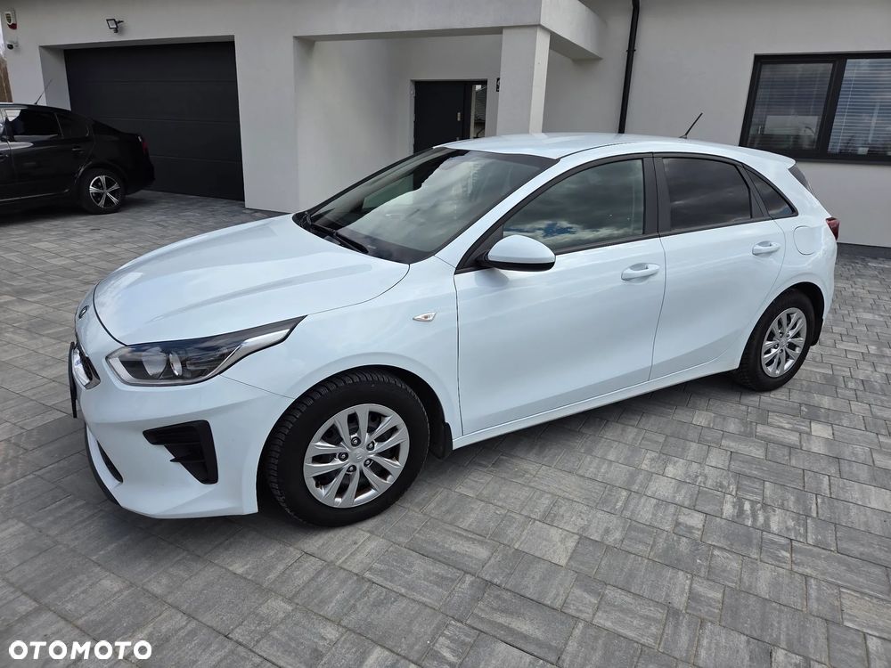 Kia Ceed 1.6 CRDi SCR M - 17