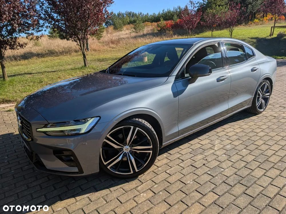 Volvo S60 B4 B R-Design - 4