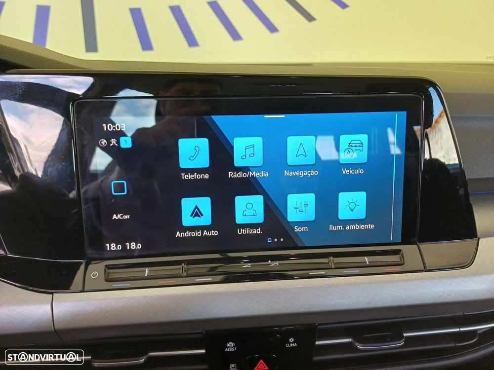 VW Golf Variant 2.0 TDi - 18