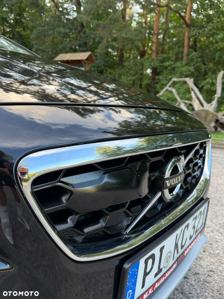Volvo V40 Cross Country - 40