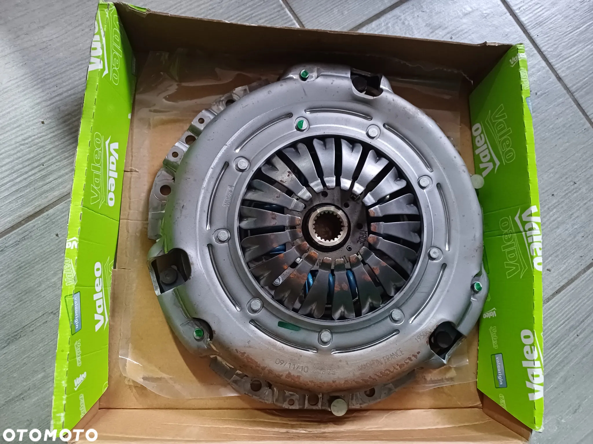 Zestaw sprzęgła Valeo 826307 Master Movano 2,2 2,5 Dci - 4