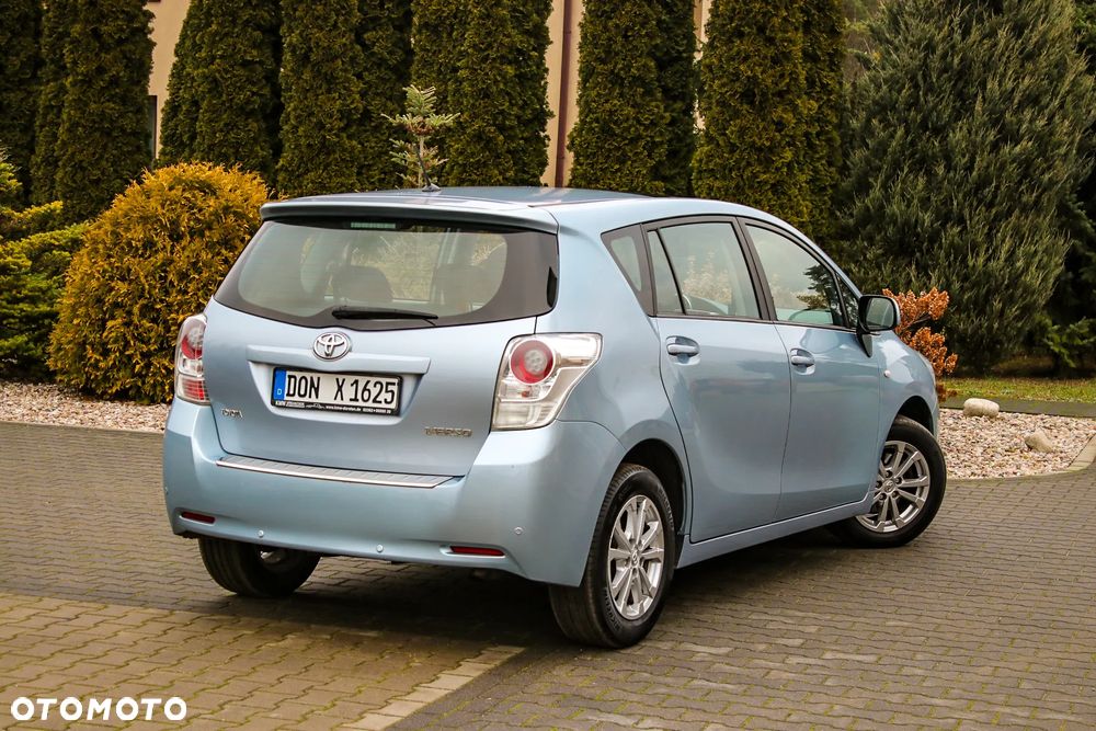 Toyota Verso 2.0 D-4D Executive - 13