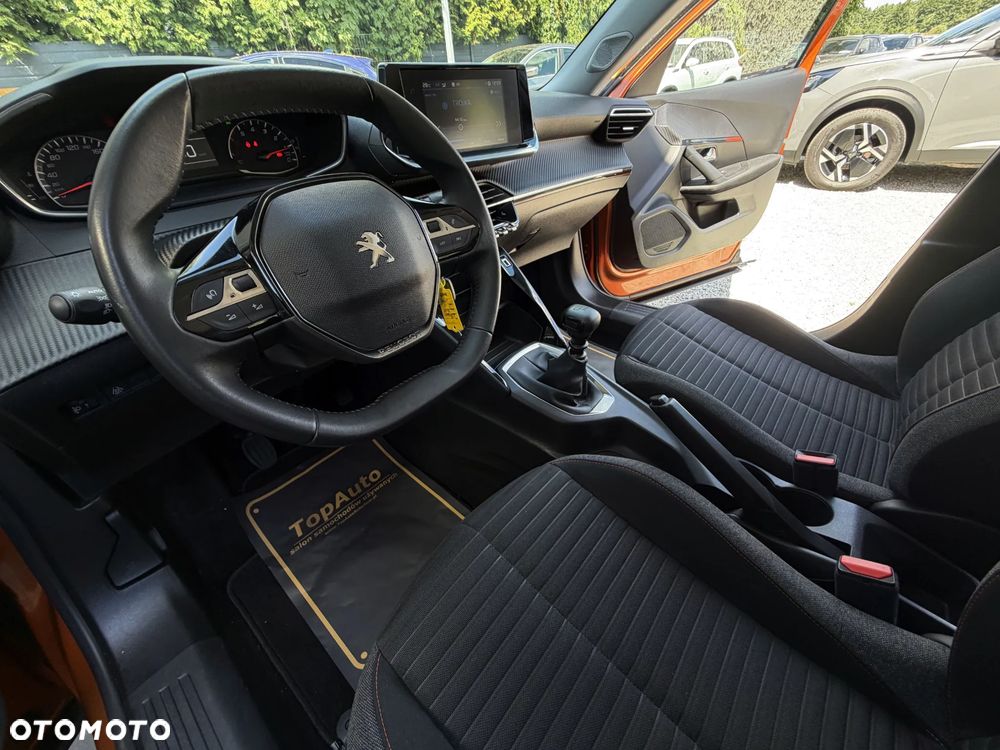 Peugeot 2008 PureTech 100 Allure - 19