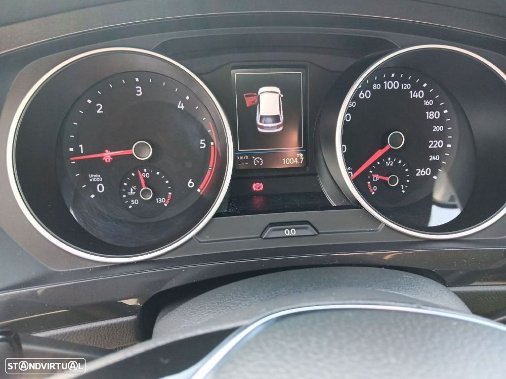 VW Tiguan 2.0 TDI Confortline - 13