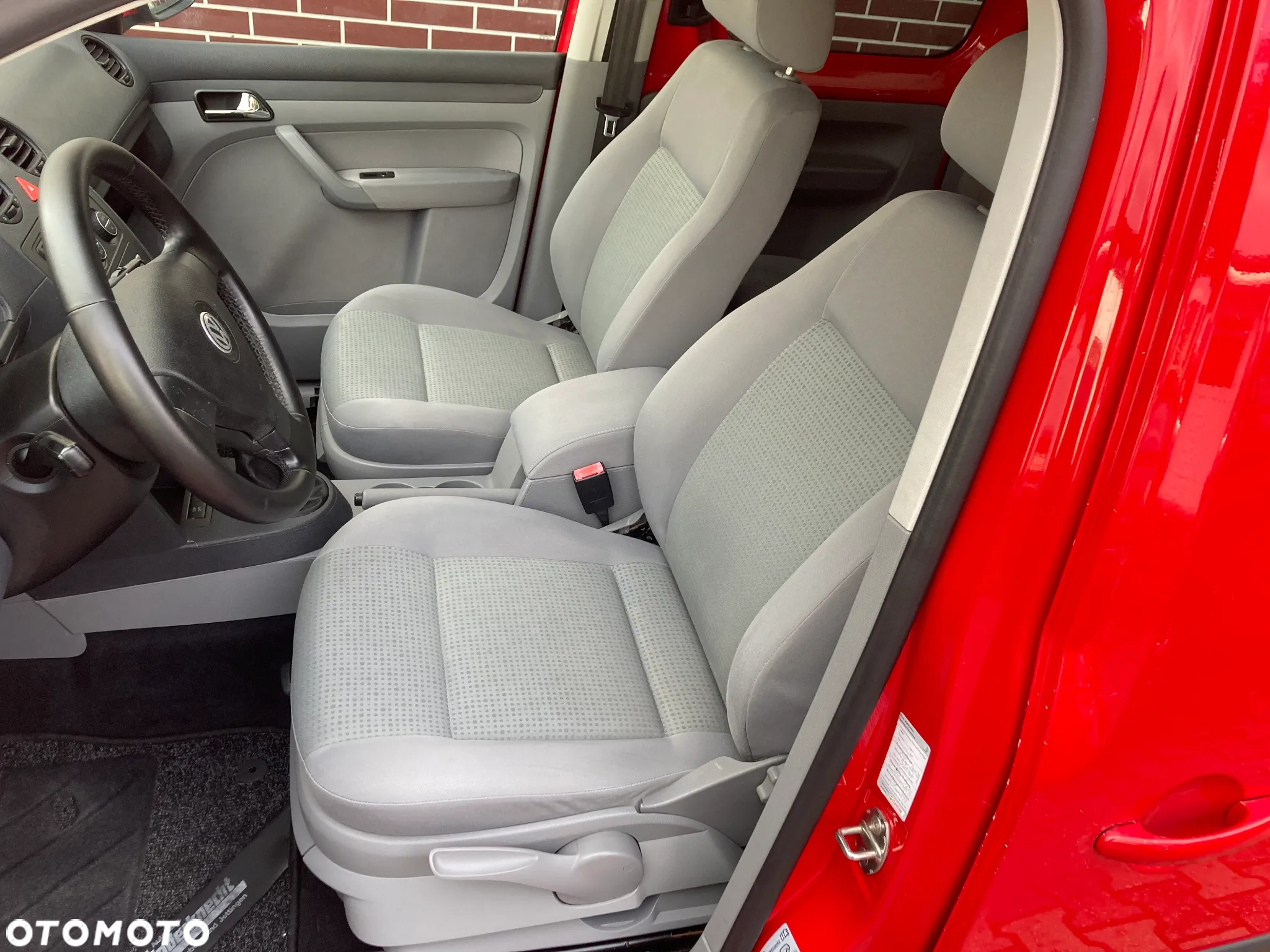 Volkswagen Caddy - 12