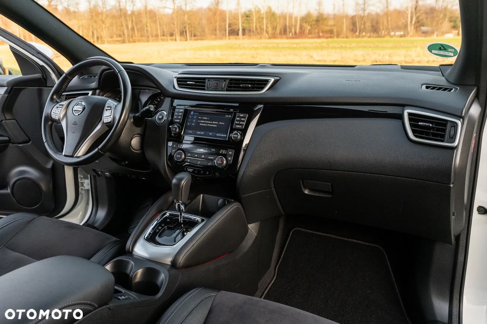 Nissan Qashqai - 30