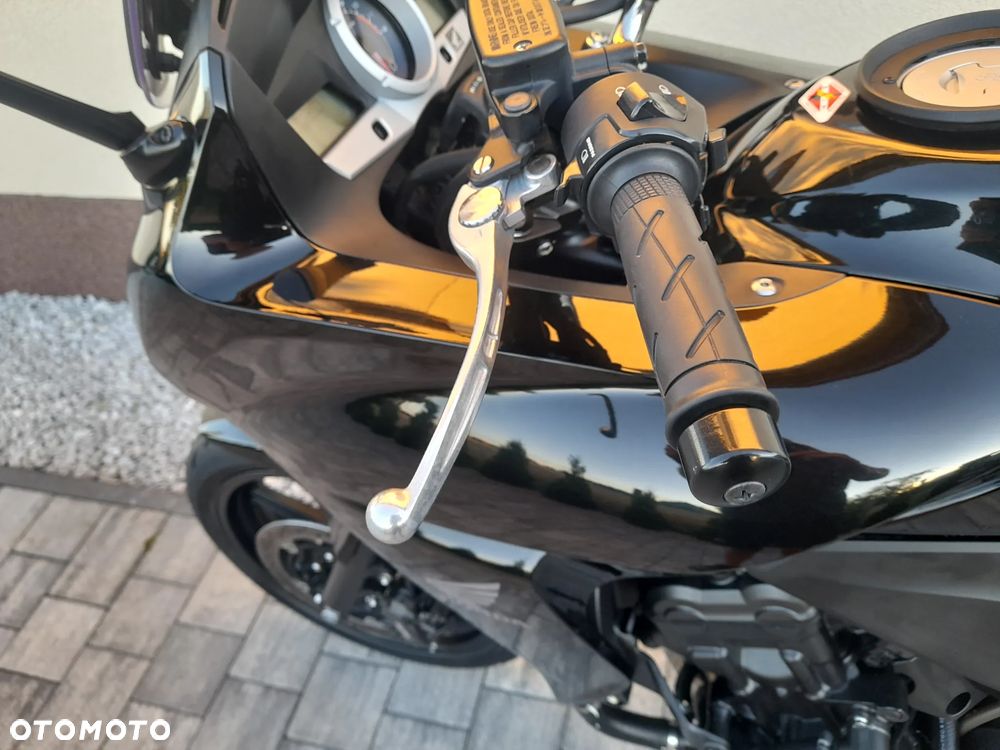 Honda CBF - 39