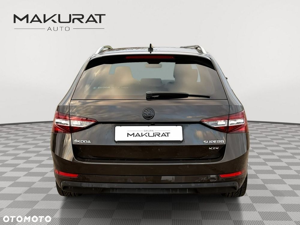 Skoda Superb 2.0 TDI 4x4 DSG L&K - 7