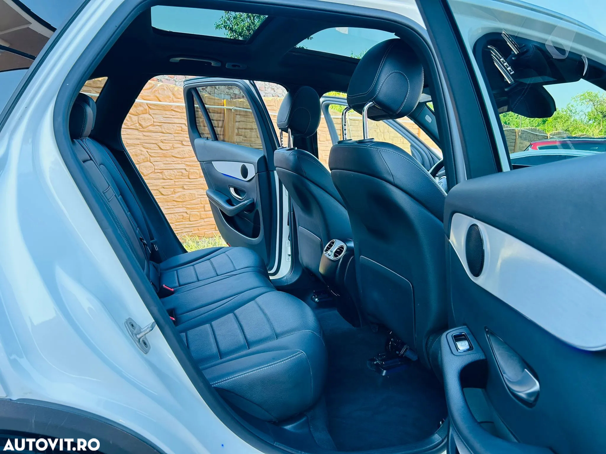 Mercedes-Benz GLC - 8