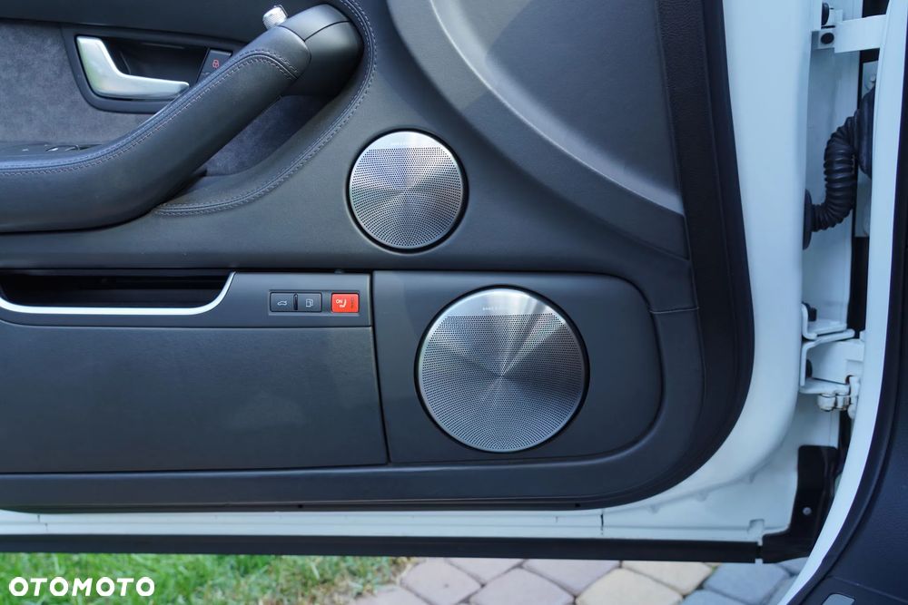 Audi S8 5.2 FSI Quattro - 16