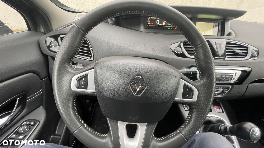 Renault Scenic 1.4 16V TCE Bose Edition - 4