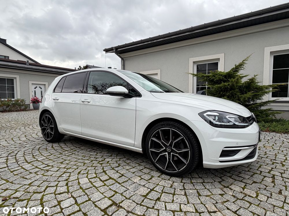 Volkswagen Golf - 19