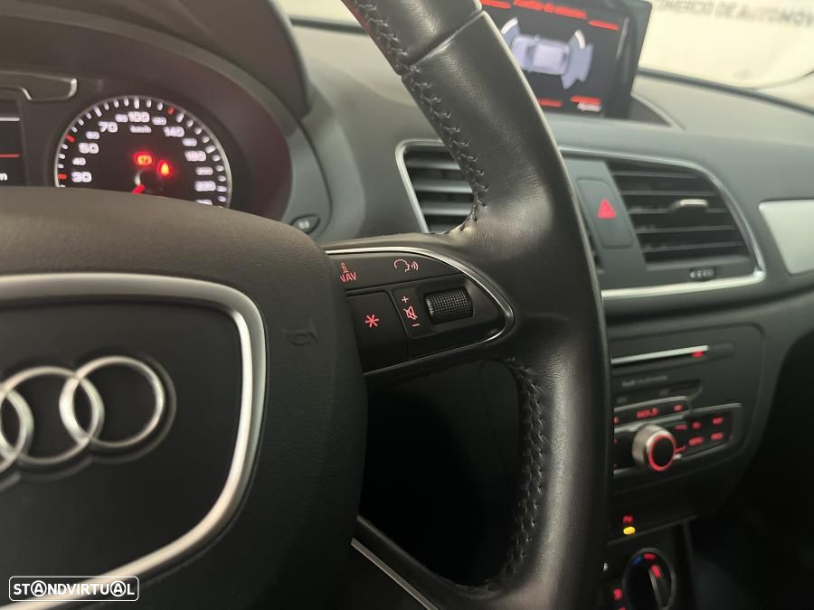 Audi Q3 2.0 TDI Sport - 24