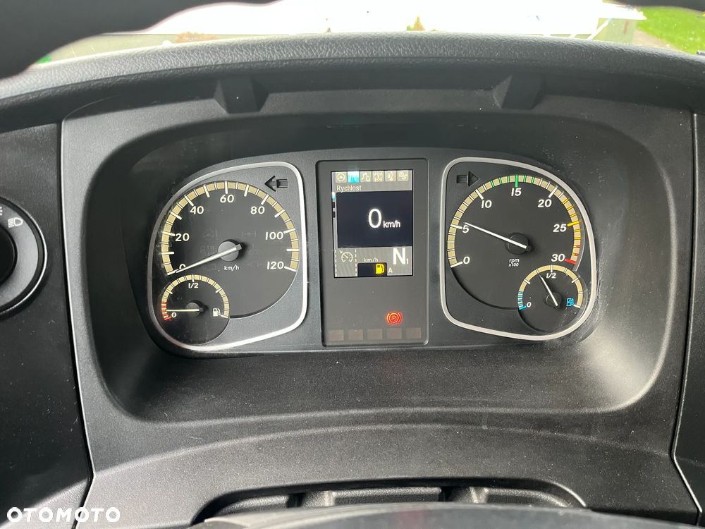 Mercedes-Benz ATEGO 1527 - 25