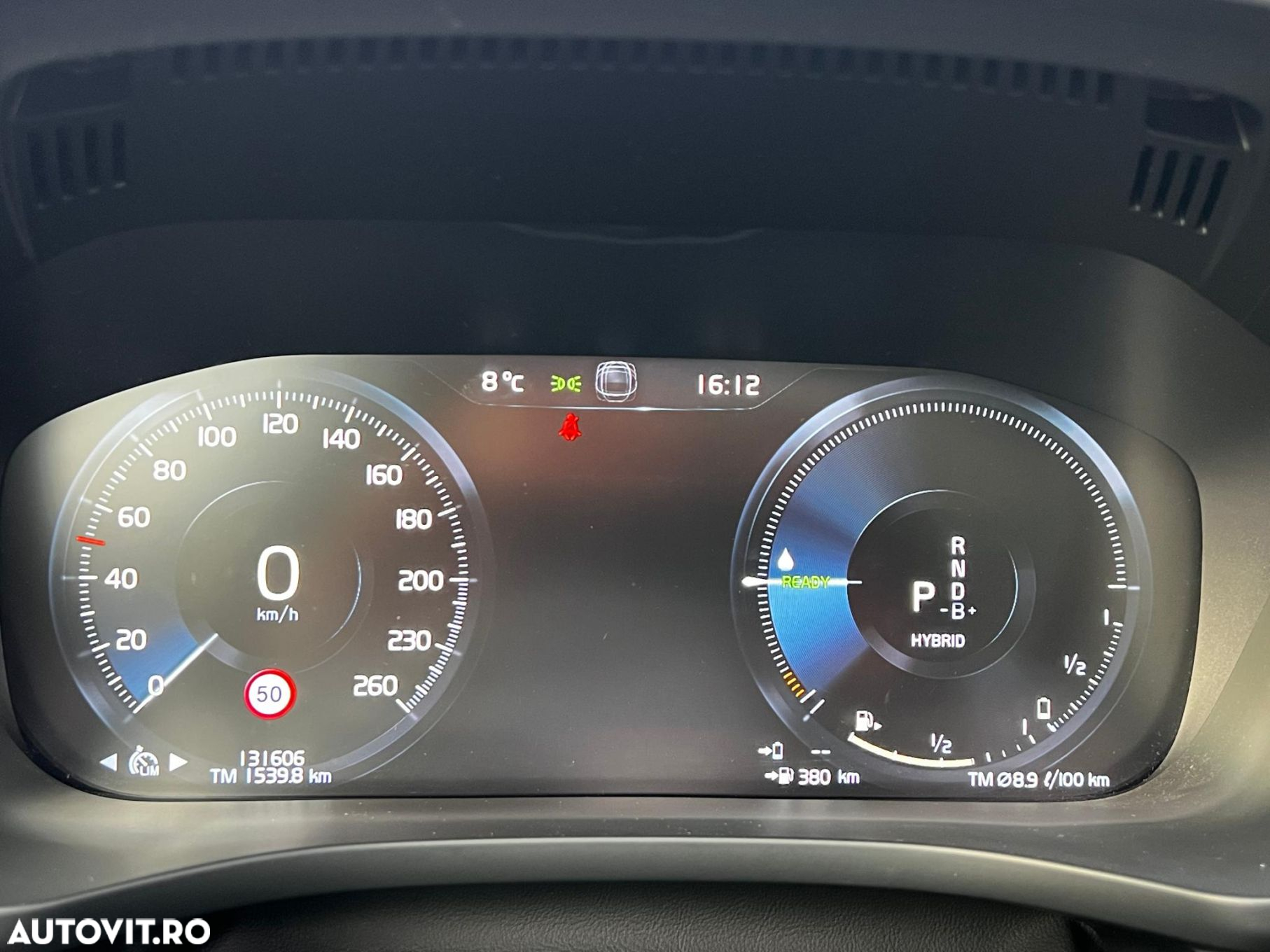 Volvo XC 60 T8 Twin Engine AWD Momentum - 16