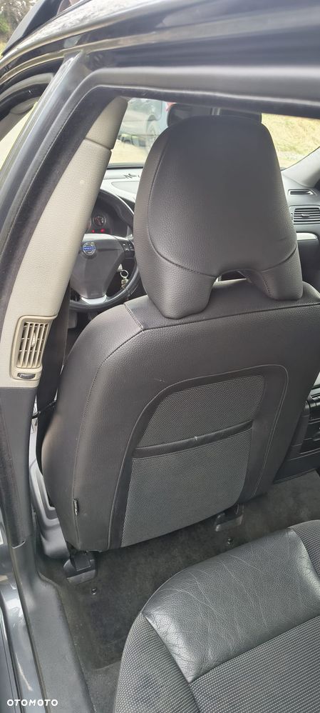 Volvo V70 - 10