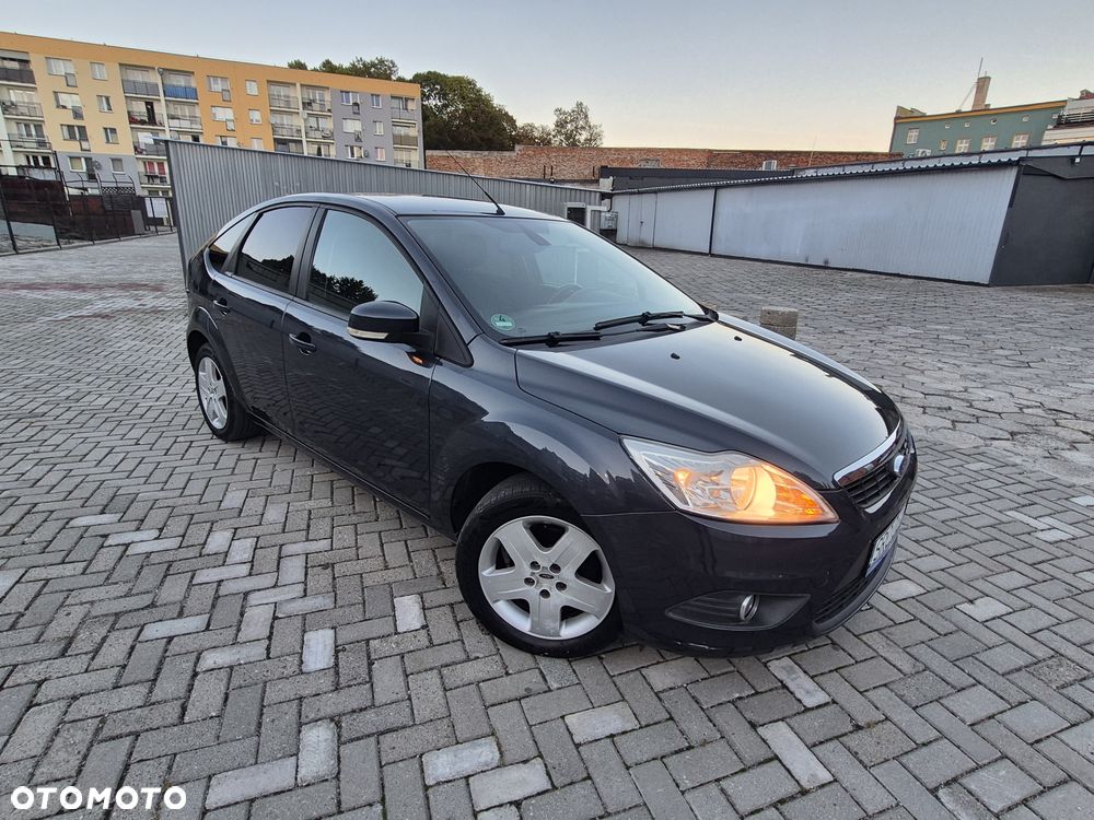 Ford Focus 1.6 16V Style - 17